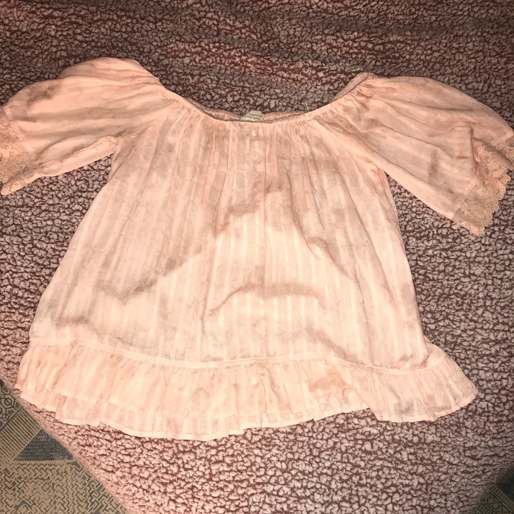 Boho Cold shoulder baby doll top.